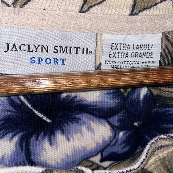 Tropical Print Top - Picture 5 of 6